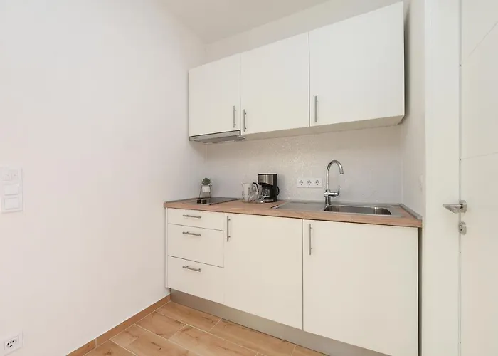 Lecija Apartman Zára